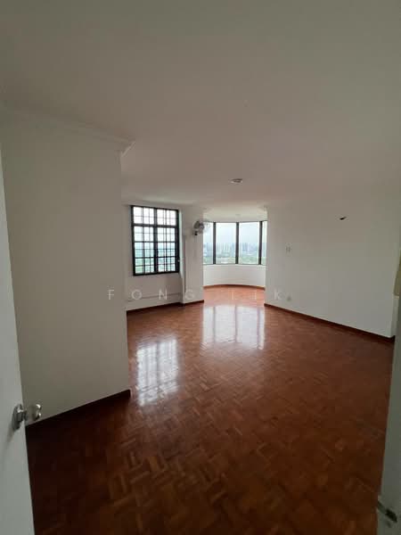 Kondominium untuk Dijual di Datin Halimah Condominium - Fong Lik - Living Room - PropertyGuru.com.my