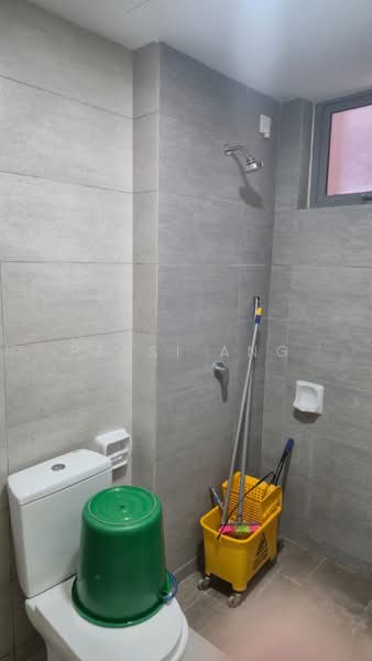 Service Residence for Rent at Gravit8, Klang - Pepsi Ang - Bathroom - PropertyGuru.com.my