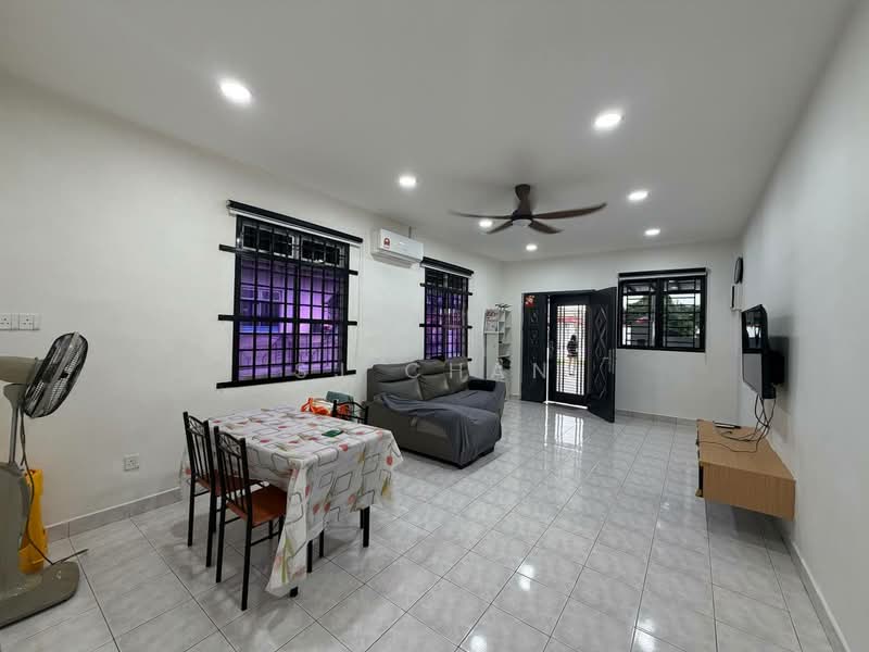 Semi-Detached House for Rent in Taman Megah Ria (Masai) - SJ CHAN - Living Room - PropertyGuru.com.my