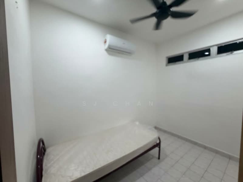 Semi-Detached House for Rent in Taman Megah Ria (Masai) - SJ CHAN - Bedroom - PropertyGuru.com.my