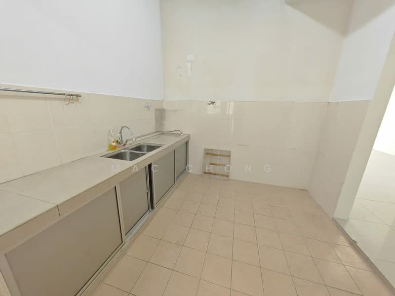 2-storey Terraced House for Rent in Kajang (Selangor) - Mac Chong - Kitchen - PropertyGuru.com.my