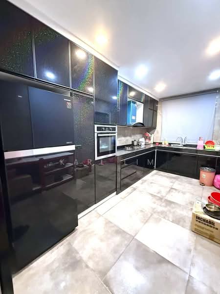 Rumah Teres 2 Tingkat untuk Dijual di Taman Megah Ria (Masai) - Karl Lim - Kitchen - PropertyGuru.com.my