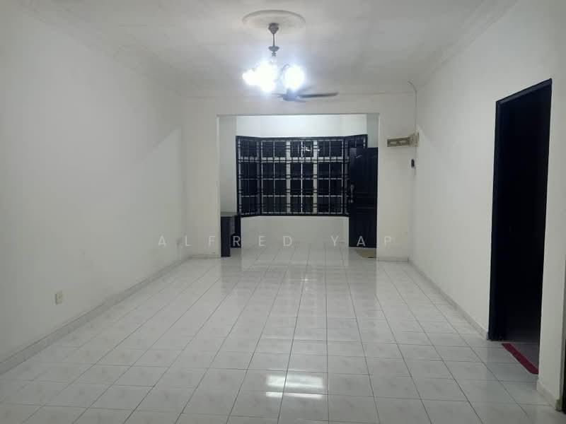 1-storey Terraced House for Rent in Taman Impian Jaya (Senai) - Alfred Yap - Living Room - PropertyGuru.com.my