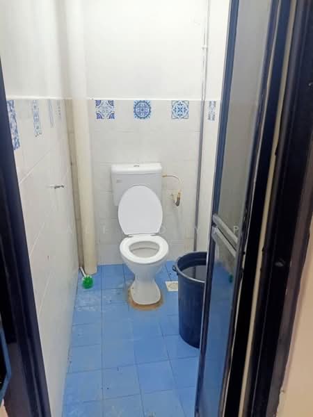1-storey Terraced House for Rent in Taman Impian Jaya (Senai) - Alfred Yap - Bathroom - PropertyGuru.com.my
