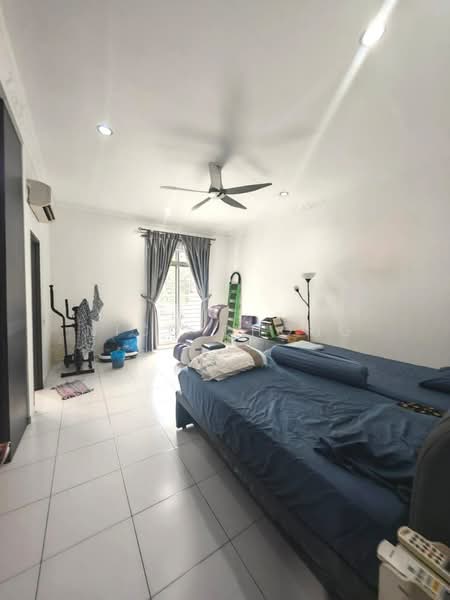Rumah Teres 2 Tingkat untuk Dijual di Setia Tropika (Johor Bahru) - Nico Chong - Bedroom - PropertyGuru.com.my