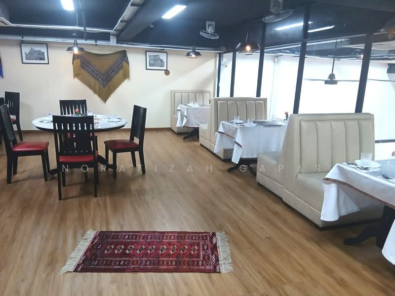 Shop for Rent in Cyberjaya (Selangor) - NoraFizah Gapar - Dining Room - PropertyGuru.com.my