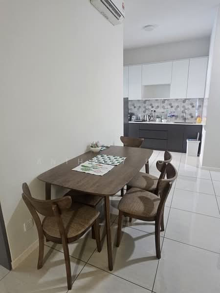 Condominium for Sale at Queens Residences Q2 @ Queens Waterfront - Anthony Loh - Dining Room - PropertyGuru.com.my