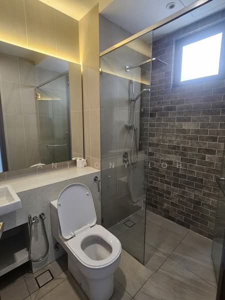 Condominium for Sale at Queens Residences Q2 @ Queens Waterfront - Anthony Loh - Bathroom - PropertyGuru.com.my