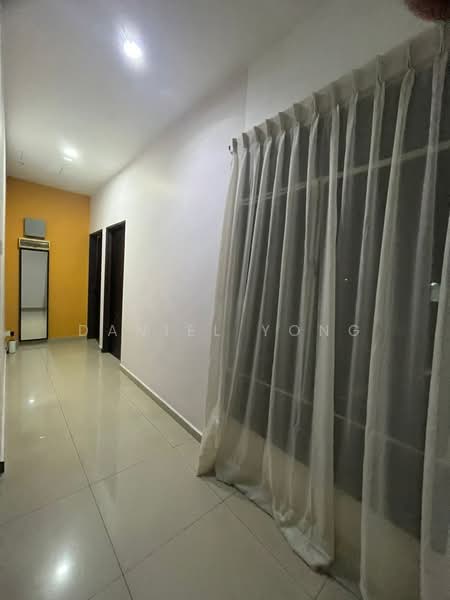 Semi-Detached House for Sale in Taman Johor (Tampoi) - Daniel Yong - Corridor - PropertyGuru.com.my
