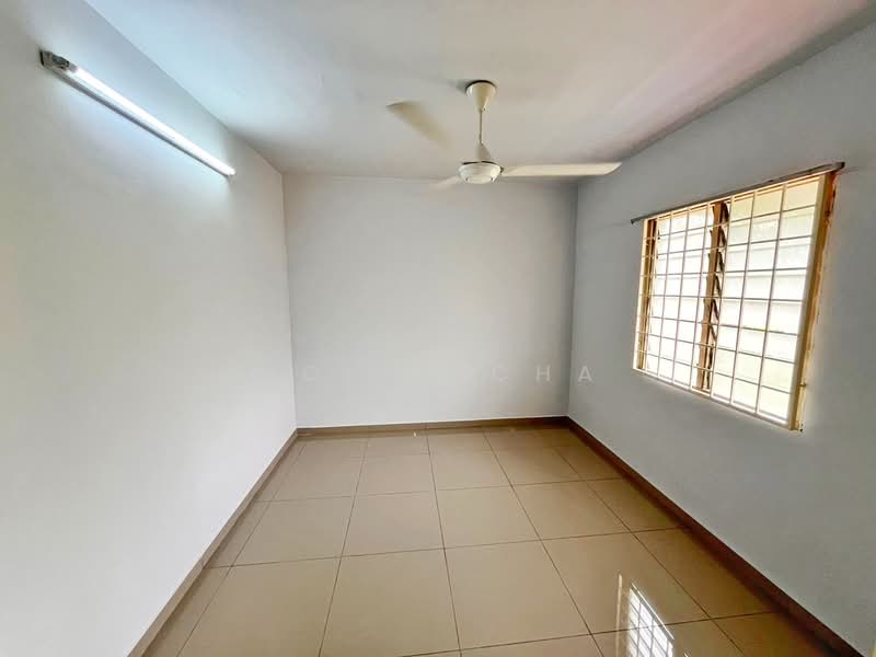 Pangsapuri untuk Dijual di Apartment Idaman - Molly Cha - PropertyGuru.com.my