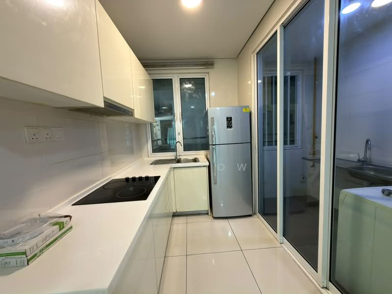 Servis Apartment untuk Disewa di Glomac Damansara - Nic Low - Kitchen - PropertyGuru.com.my