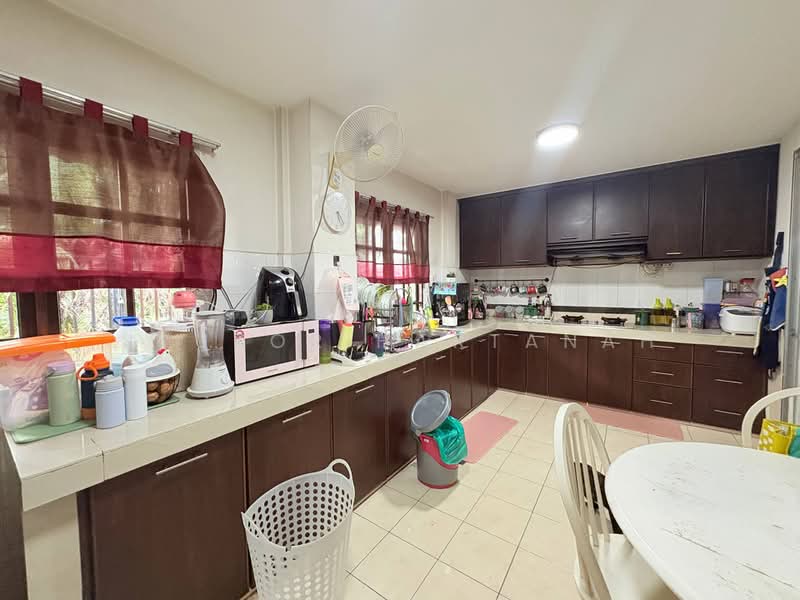 Vila Berkembar untuk Dijual di Shah Alam (Selangor) - Syukor Hartanah - Kitchen - PropertyGuru.com.my