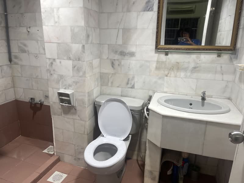 Condominium for Rent at Puncak Athenaeum - Gillian Tan - Bathroom - PropertyGuru.com.my