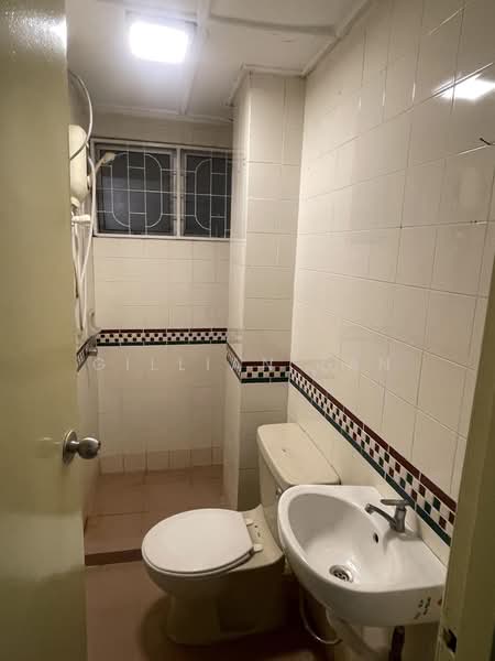 Condominium for Rent at Puncak Athenaeum - Gillian Tan - Bathroom - PropertyGuru.com.my