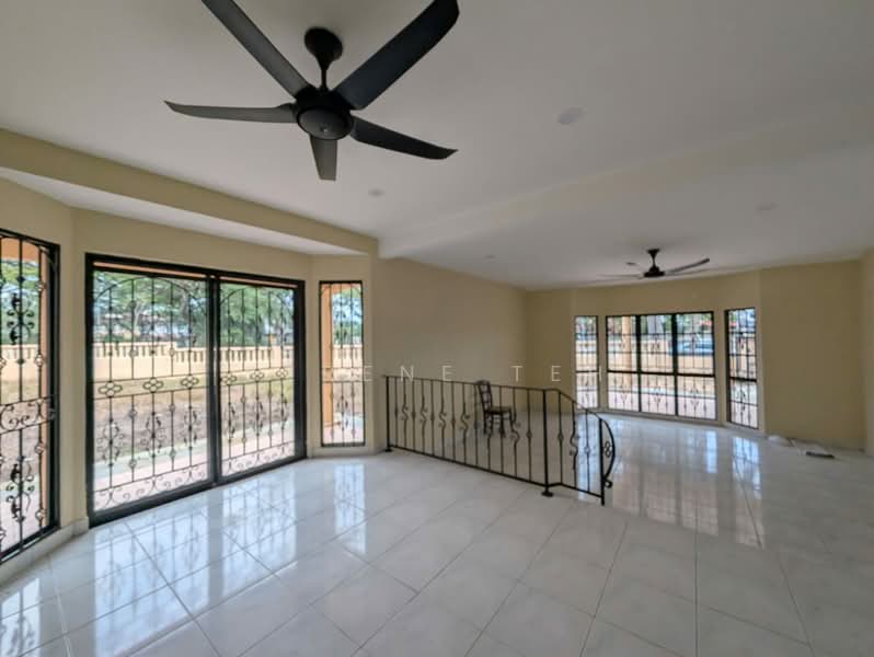 2-storey Terraced House for Sale in Taman Desa Tebrau (Tebrau) - Serene Teh - Living Room - PropertyGuru.com.my