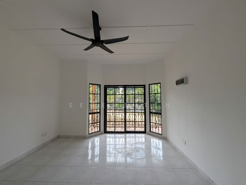 2-storey Terraced House for Sale in Taman Desa Tebrau (Tebrau) - Serene Teh - Living Room - PropertyGuru.com.my