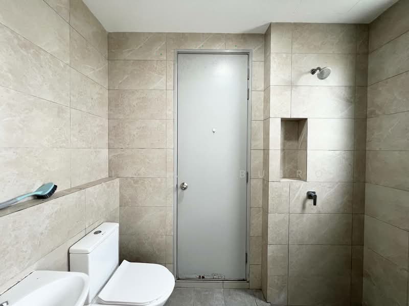 Rumah Teres untuk Dijual di Telok Panglima Garang (Selangor) - Salawati Busro - Bathroom - PropertyGuru.com.my