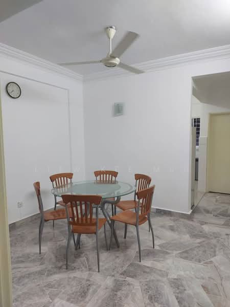Apartment for Rent at Seri Kasturi - Liew Kee Mun - Dining Room - PropertyGuru.com.my