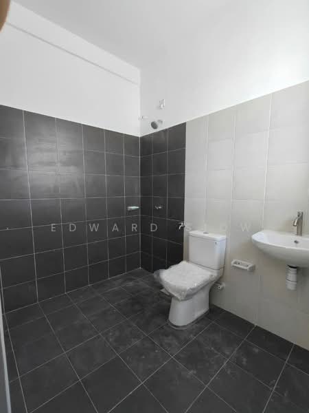 Cluster House for Rent in Taman Pulai Mutiara (Iskandar Puteri (Nusajaya)) - Edward Siow - Bathroom - PropertyGuru.com.my