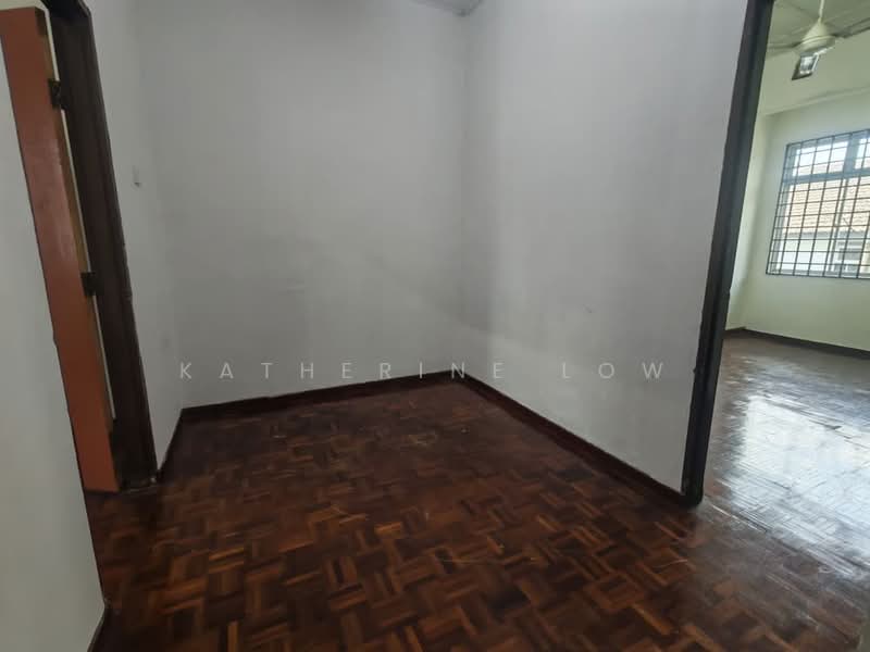 2-storey Terraced House for Sale in Taman Universiti (Skudai) - Katherine Low - Interior - PropertyGuru.com.my