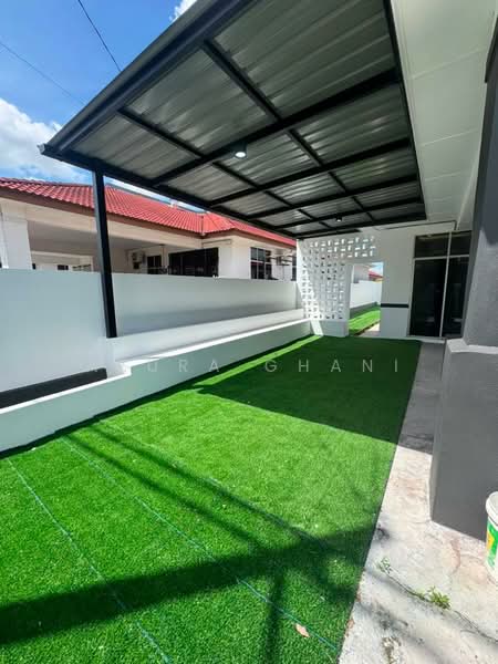 Rumah Berkembar untuk Dijual di Sungai Petani (Kedah) - Azura Ghani - Exterior - PropertyGuru.com.my