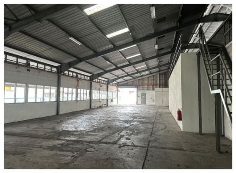 Factory for Rent in Seksyen 23 (Shah Alam) - Manddee Wong - Interior - PropertyGuru.com.my