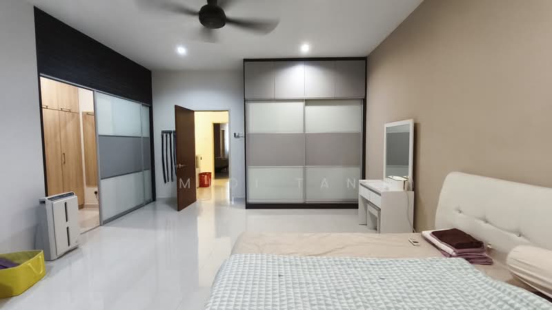 Terraced House for Sale in Bandar Puteri Puchong (Puchong) - Midi Tan - Bedroom - PropertyGuru.com.my