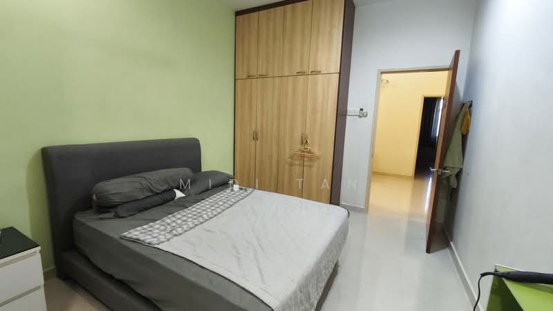 Terraced House for Sale in Bandar Puteri Puchong (Puchong) - Midi Tan - Bedroom - PropertyGuru.com.my