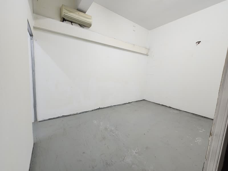 Shop for Rent in Bandar Puteri Puchong (Puchong) - Steven Tan - Interior - PropertyGuru.com.my