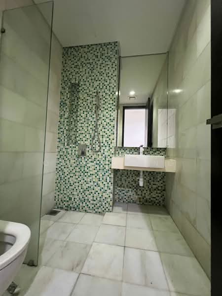 Service Residence for Rent at The Elements - Oscar Pong - Bathroom - PropertyGuru.com.my