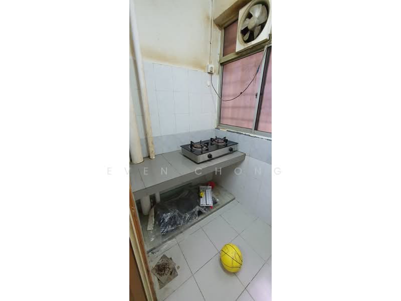 Pangsapuri untuk Dijual di Vista Lavender - Even Chong - Kitchen - PropertyGuru.com.my