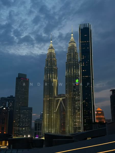Service Residence for Sale at The Oval - Andrew Yap - Exterior - PropertyGuru.com.my