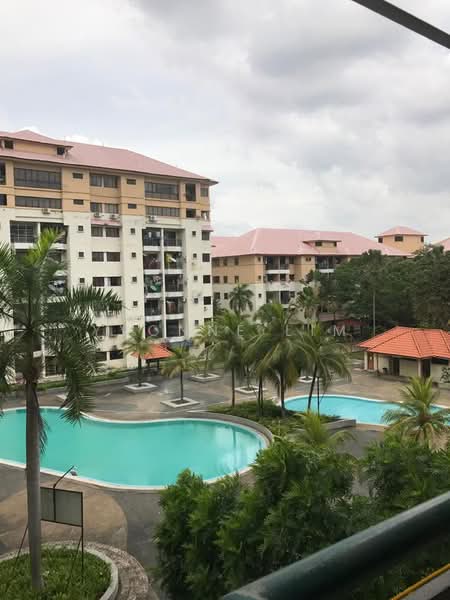 Pangsapuri untuk Dijual di Vista Indah Putra - Yvonne Lim - Exterior - PropertyGuru.com.my