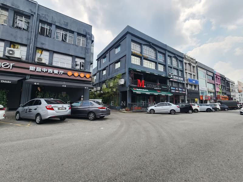 Shop for Rent in BANDAR PUCHONG JAYA (Puchong) - Steven Tan - Exterior - PropertyGuru.com.my