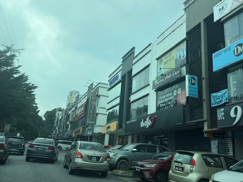 Shop for Rent in Taman Bukit Serdang (Seri Kembangan) - Alfred Long - PropertyGuru.com.my