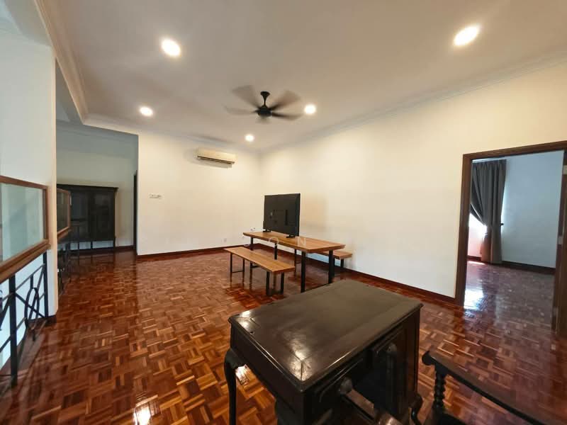 Rumah Banglo untuk Disewa di Leisure Farm (Gelang Patah) - Simpson Poh - Living Room - PropertyGuru.com.my