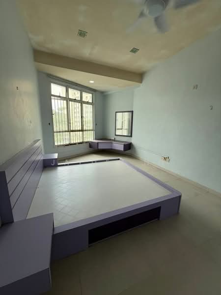 Pangsapuri untuk Dijual di Lagenda Tasek Luxurious Suite - Jayden Ng - Bedroom - PropertyGuru.com.my