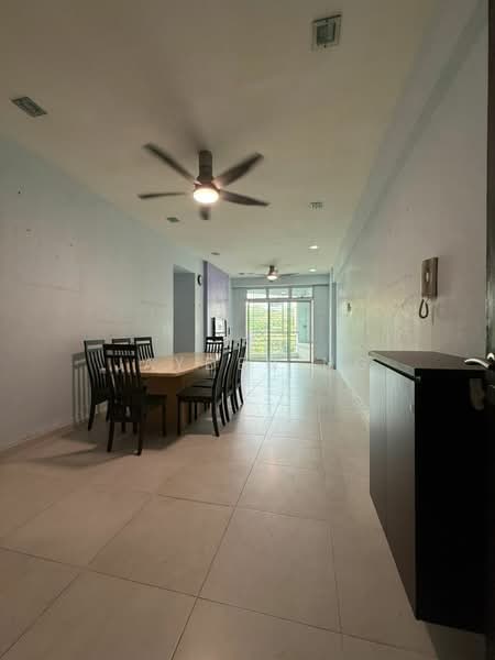 Pangsapuri untuk Dijual di Lagenda Tasek Luxurious Suite - Jayden Ng - Dining Room - PropertyGuru.com.my