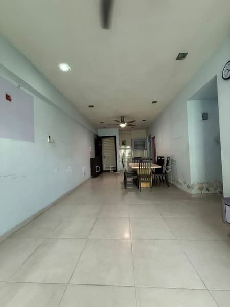 Pangsapuri untuk Dijual di Lagenda Tasek Luxurious Suite - Jayden Ng - Living Room - PropertyGuru.com.my