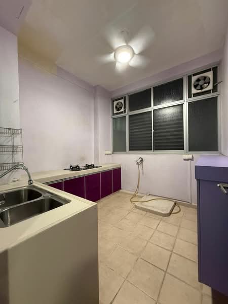 Pangsapuri untuk Dijual di Lagenda Tasek Luxurious Suite - Jayden Ng - Kitchen - PropertyGuru.com.my