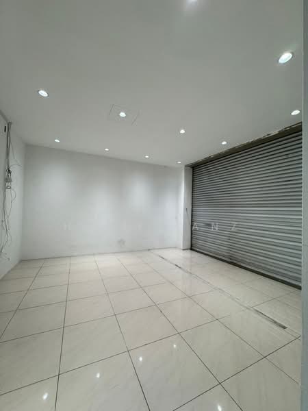 Kedai untuk Dijual di Bandar Baru Bangi (Selangor) - Hanif Hanz - Interior - PropertyGuru.com.my
