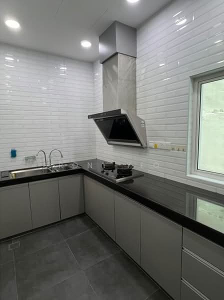 Rumah Berkembar untuk Disewa di Kampung Sungai Sekamat (Kajang) - Rony Yeo - Kitchen - PropertyGuru.com.my