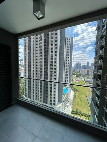 Kondominium untuk Disewa di Nestree Residence - Leon Leong - Balcony - PropertyGuru.com.my