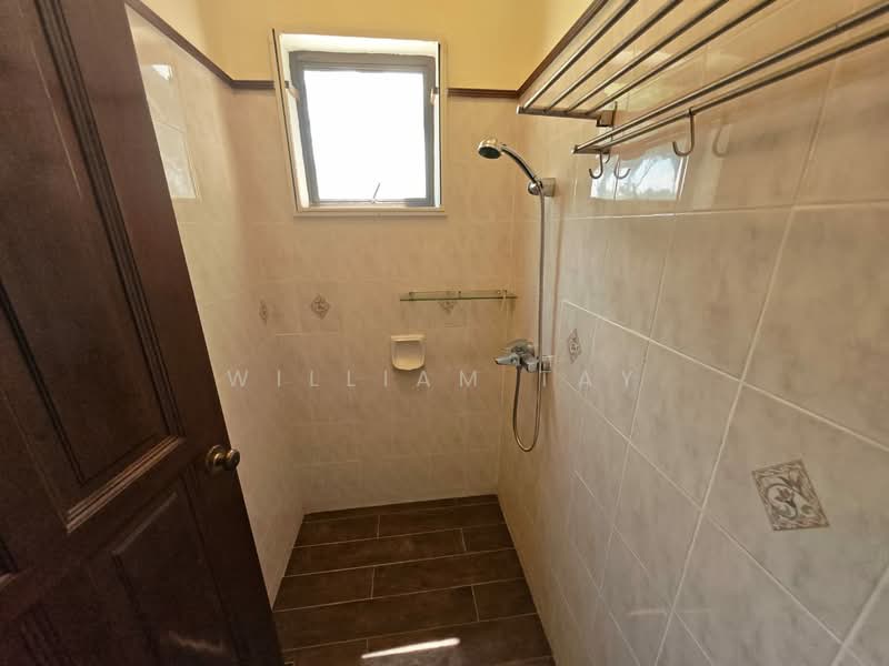 Rumah Banglo untuk Disewa di Leisure Farm (Gelang Patah) - William Tay - Bathroom - PropertyGuru.com.my