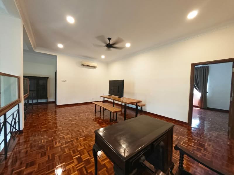 Rumah Banglo untuk Disewa di Leisure Farm (Gelang Patah) - William Tay - Living Room - PropertyGuru.com.my