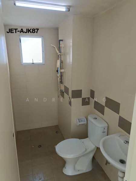 Apartment for Sale at Pangsapuri Seri Mutiara - Andrew Ang - Bathroom - PropertyGuru.com.my