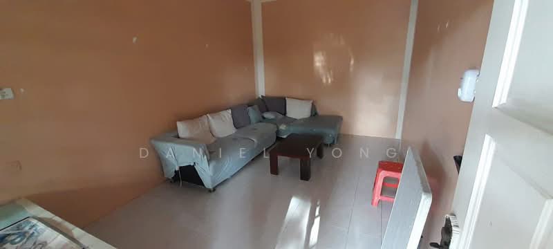 Rumah Teres 1-Tingkat untuk Dijual di Taman Desa (Kulai) - Daniel Yong - Living Room - PropertyGuru.com.my