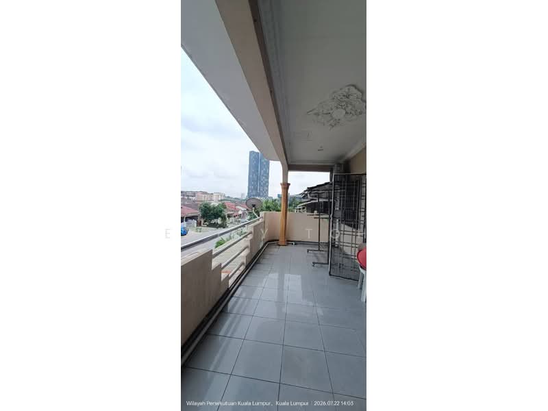 Rumah Teres untuk Dijual di Taman Cheras (Cheras) - EMILY TOH - Balcony - PropertyGuru.com.my