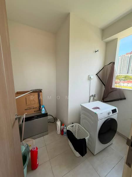 Condominium for Rent at Residensi R8 - Damon Lee - Balcony - PropertyGuru.com.my