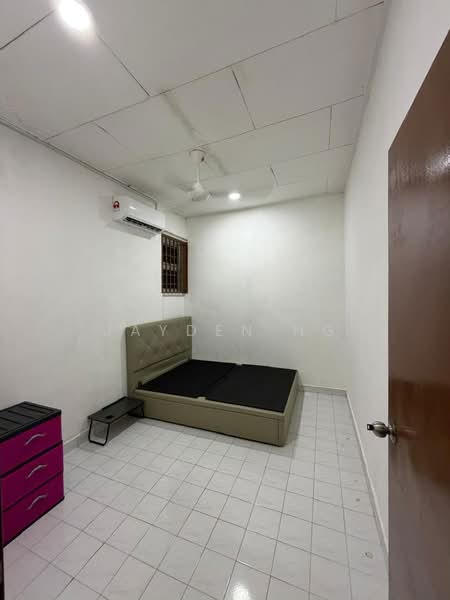 Semi-Detached House for Sale in Taman Megah Ria (Masai) - Jayden Ng - Bedroom - PropertyGuru.com.my
